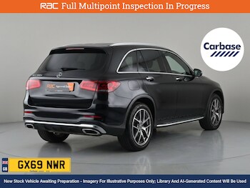 Used Mercedes-Benz GLC 2019 for sale - 77686900: Photo