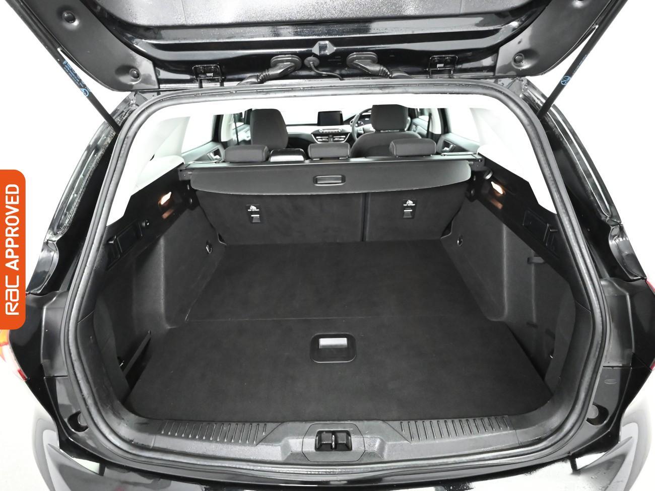 Used Ford Focus 2020 for sale - 77068797: Photo 12