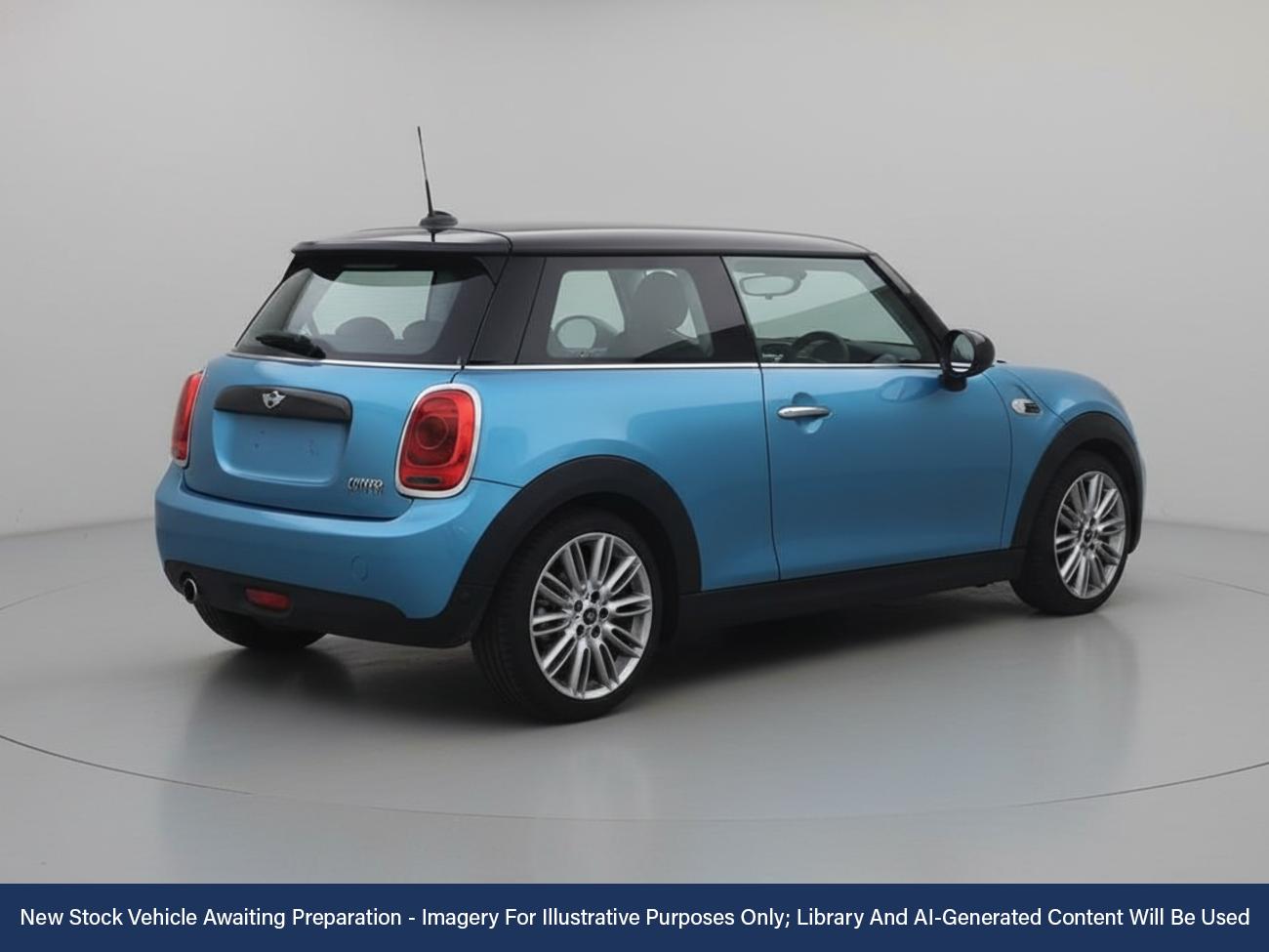 Used MINI Hatch 2018 for sale - 76509065: Photo 2