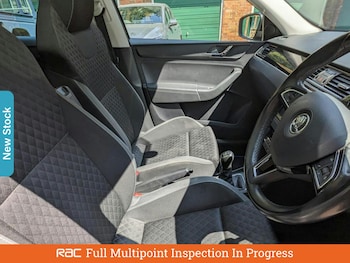 Used Skoda Rapid Spaceback 2017 for sale - 75639502: Photo