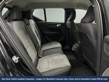 Used Volvo XC40 2022 for sale - 77472931: Photo