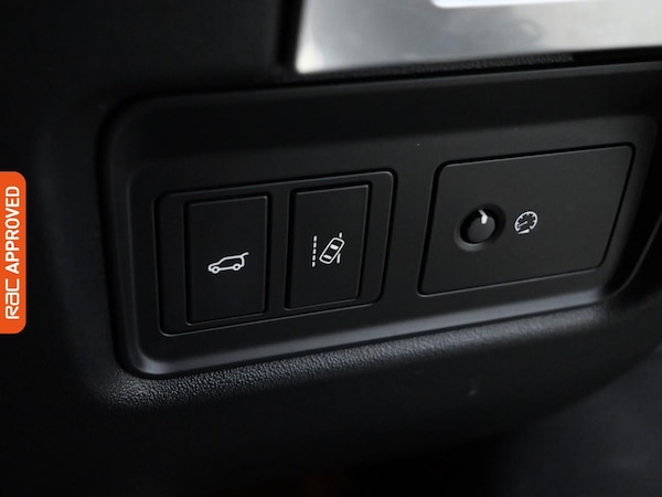 Used Jaguar E-Pace 2019 for sale - 75699683: Photo 24