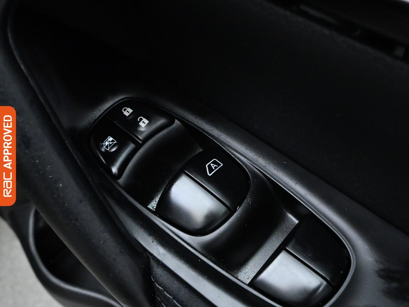 Used Nissan Qashqai 2015 for sale - 76569411: Photo 24