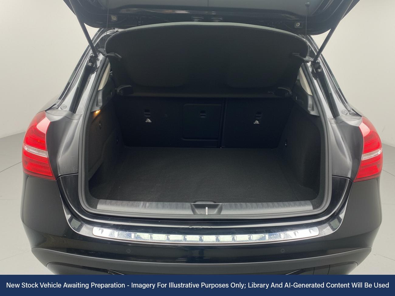 Used Mercedes-Benz GLA 2019 for sale - 76641902: Photo 7