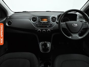 Used Hyundai i10 2020 for sale - 77743562: Photo