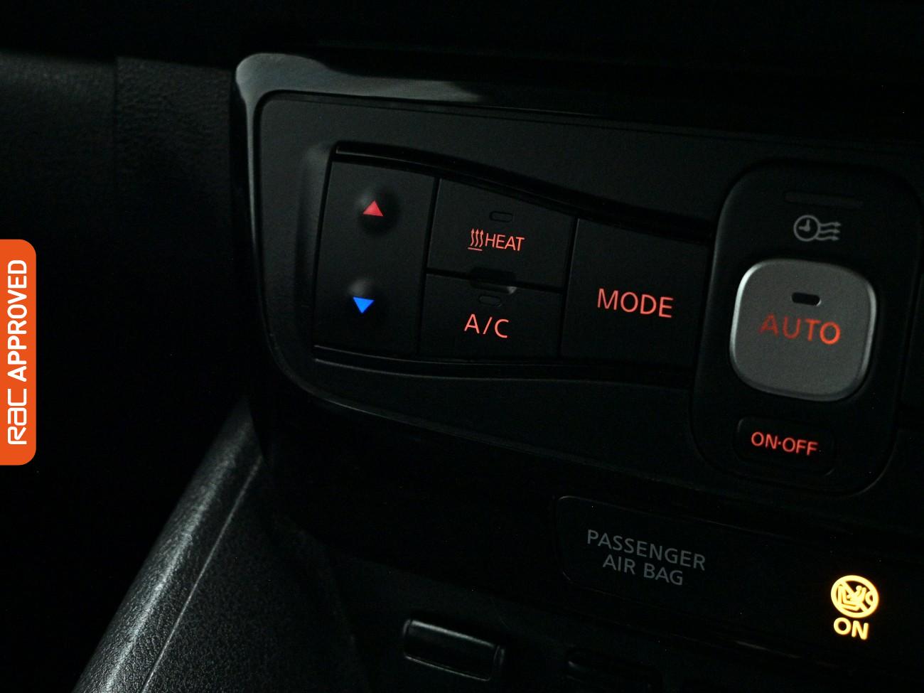 Used Nissan Leaf 2021 for sale - 78161720: Photo 17