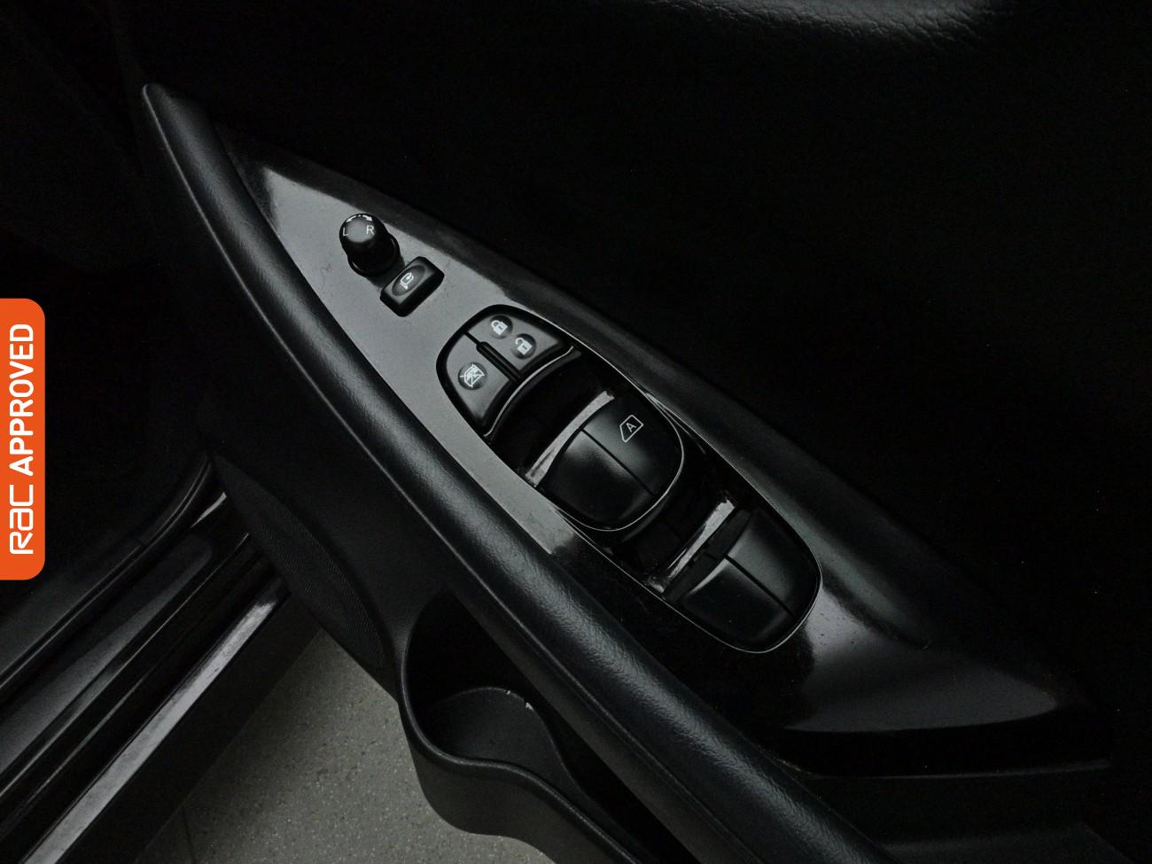 Used Nissan Leaf 2021 for sale - 78161720: Photo 26