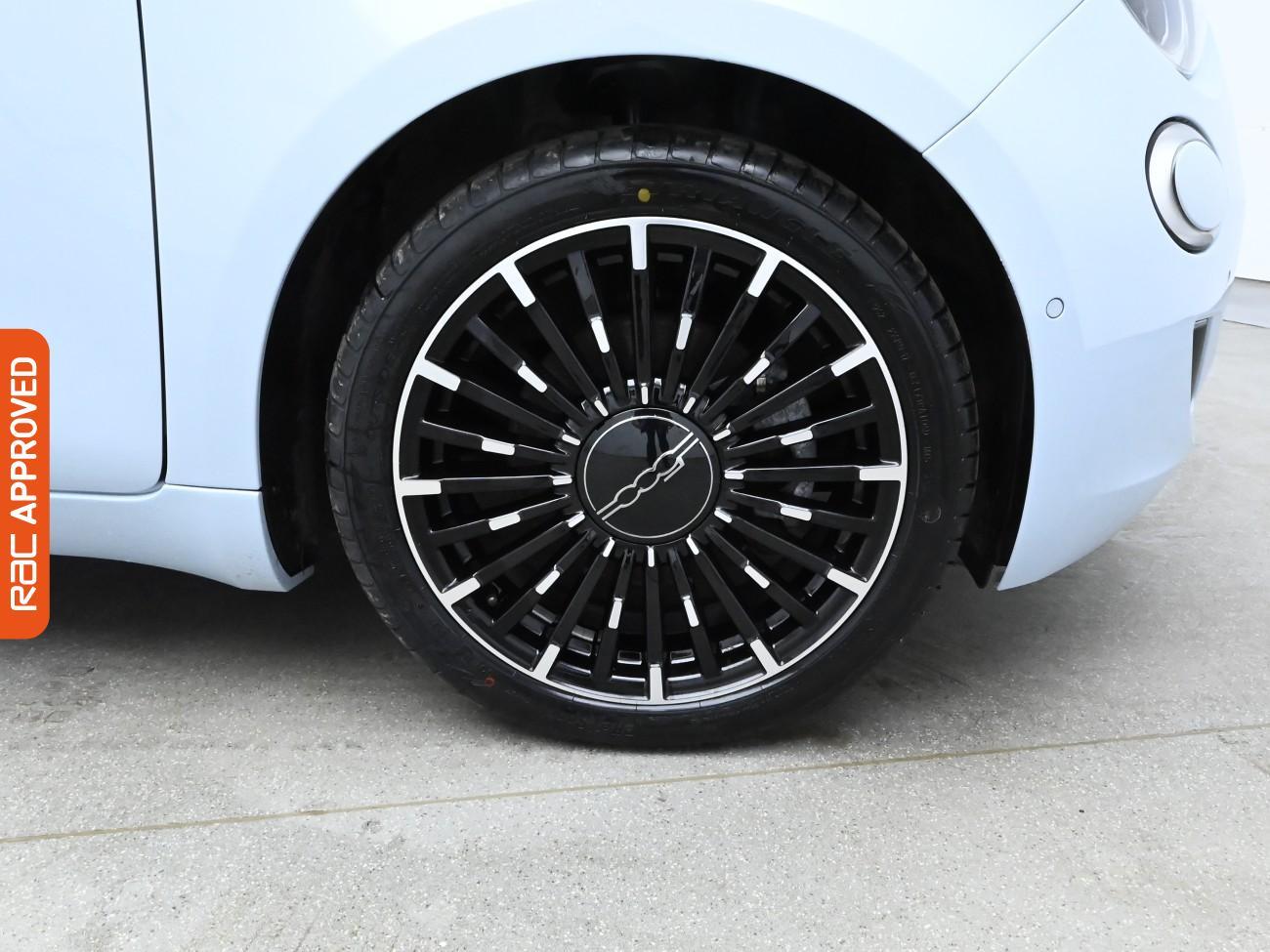 Used Fiat 500e 2021 for sale - 76385361: Photo 33