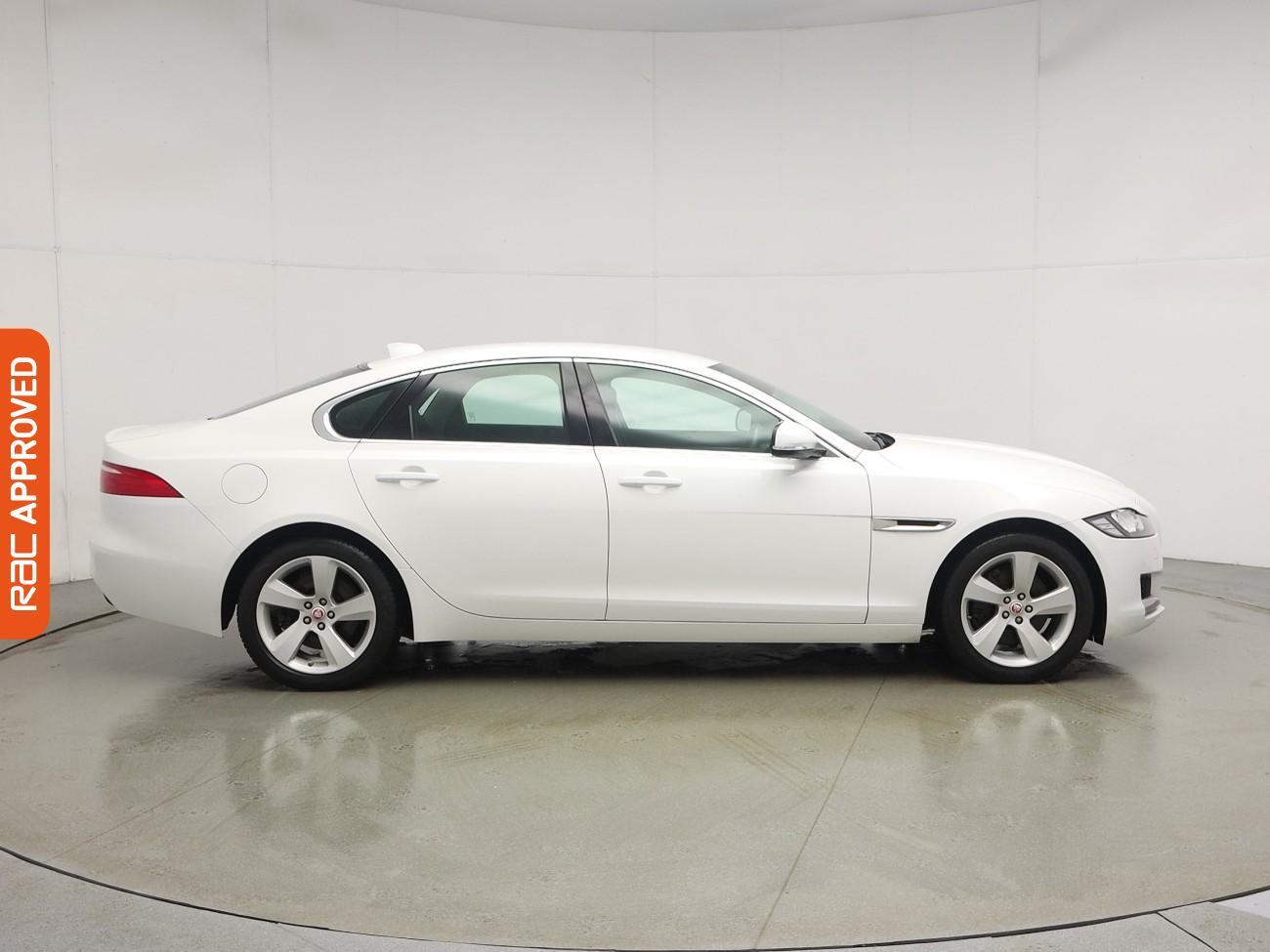 Used Jaguar XF 2019 for sale - 76663226: Photo 6