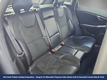 Used Volvo V40 2016 for sale - 79161537: Photo