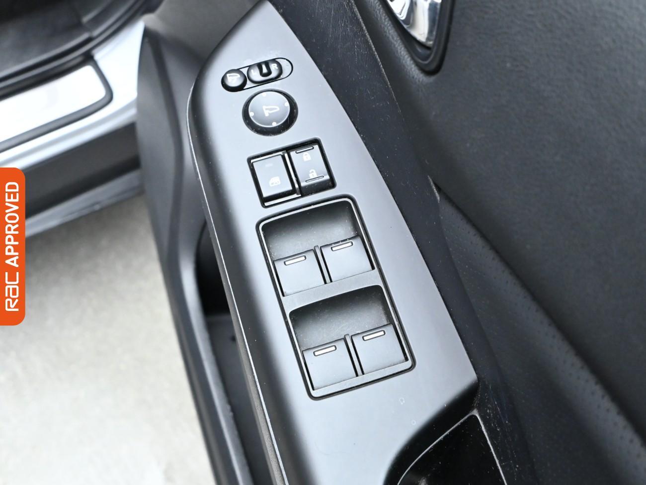 Used Honda CR-V 2017 for sale - 76004958: Photo 26