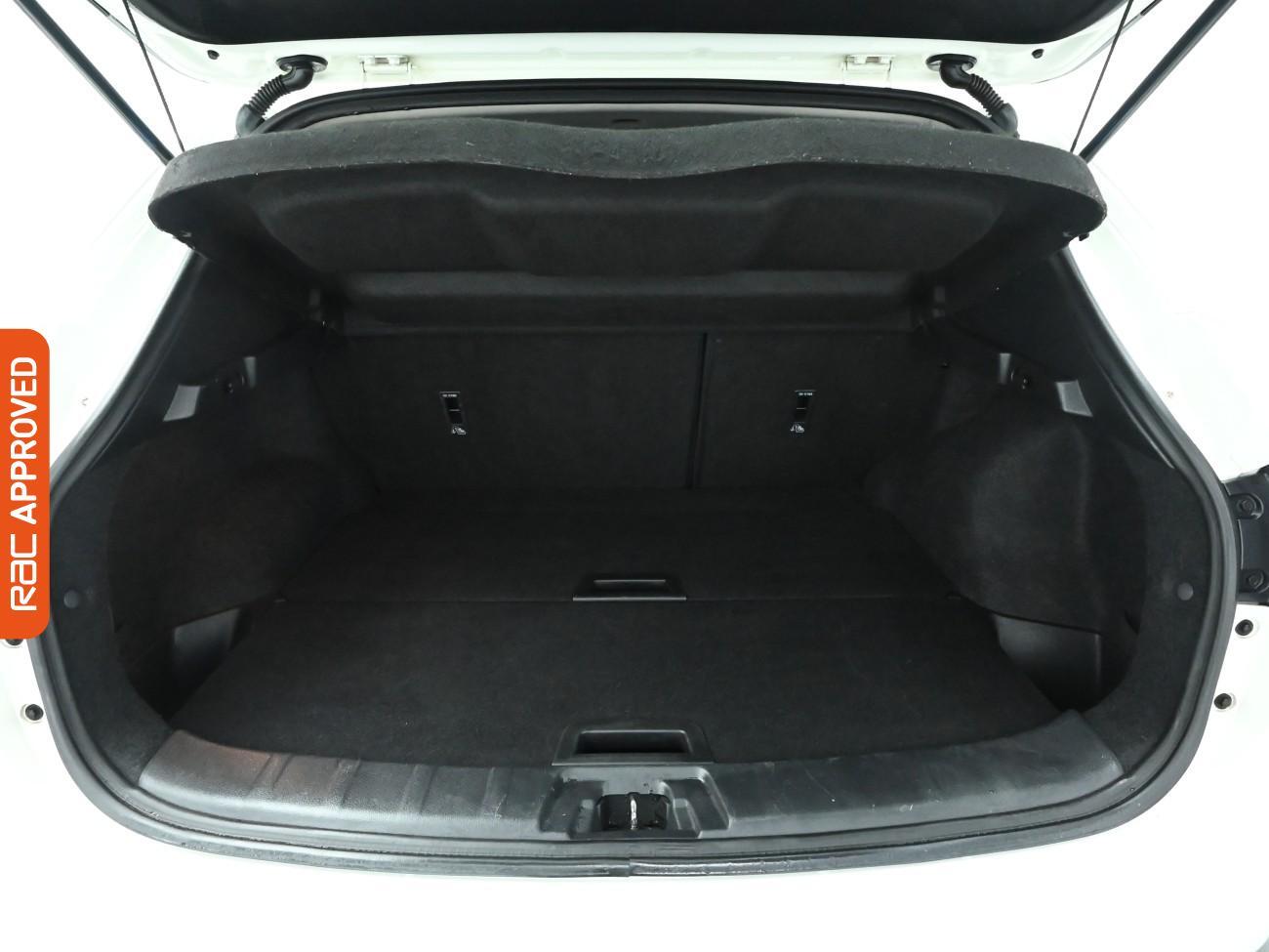 Used Nissan Qashqai 2015 for sale - 76569424: Photo 26