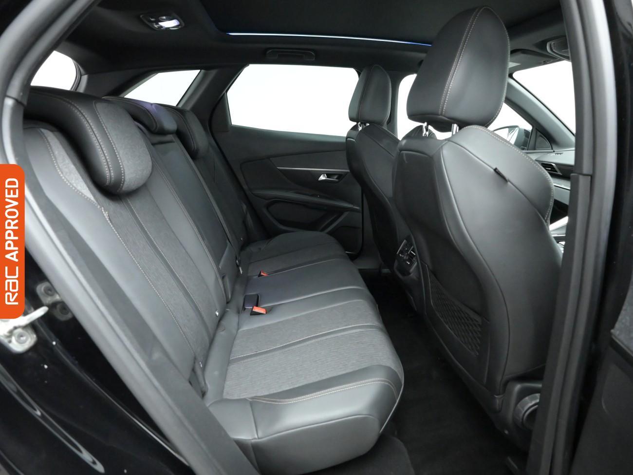 Used Peugeot 3008 2018 for sale - 76697867: Photo 13