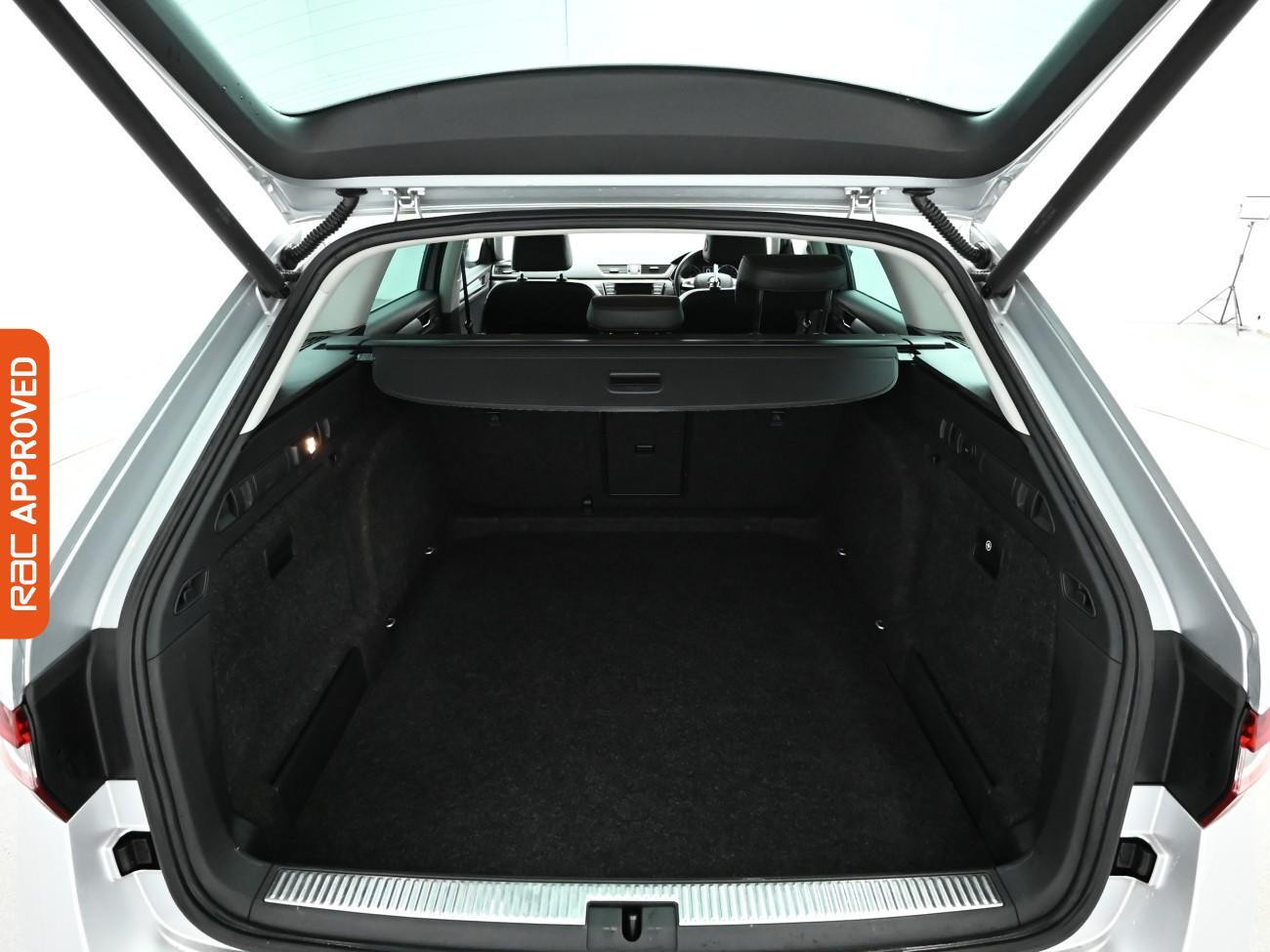 Used Skoda Superb 2016 for sale - 77577632: Photo 28