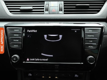 Used Skoda Superb 2016 for sale - 77577632: Photo