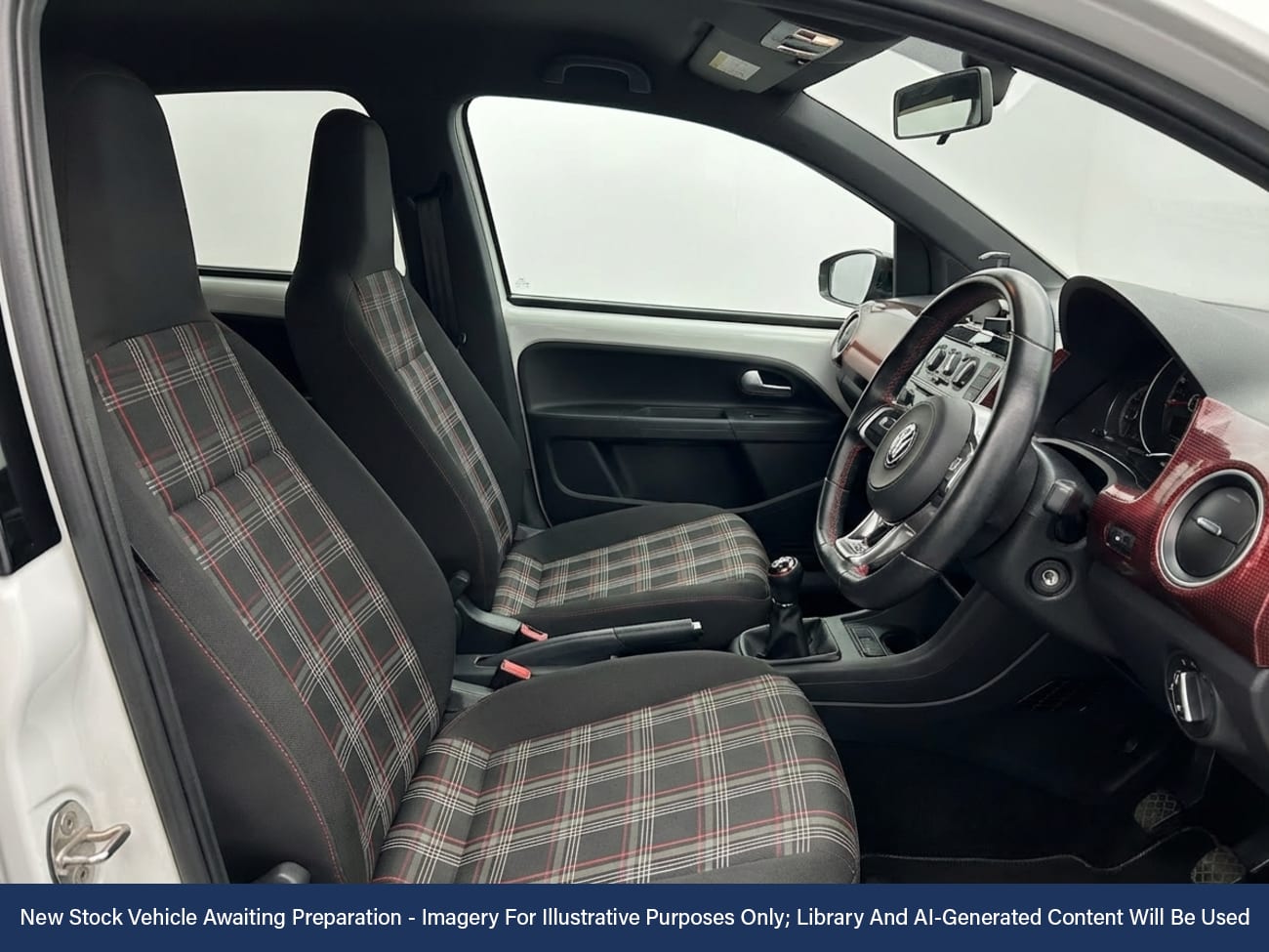 Used Volkswagen up! 2019 for sale - 77916530: Photo 3