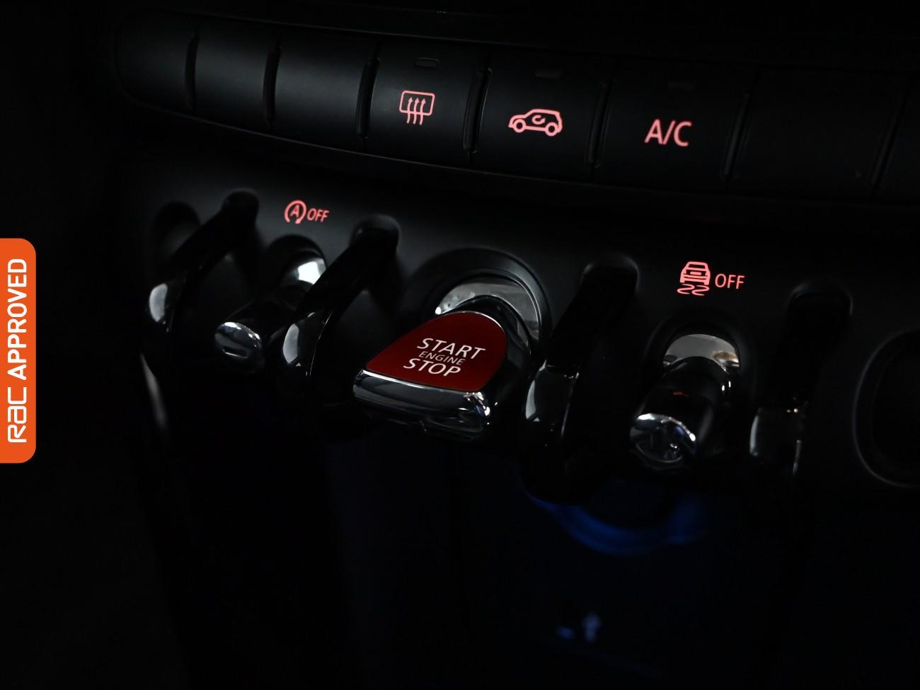 Used MINI Hatch 2022 for sale - 77302879: Photo 14