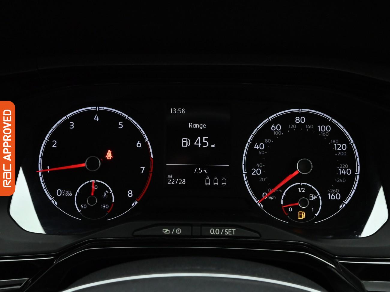 Used Volkswagen Polo 2018 for sale - 76805318: Photo 11