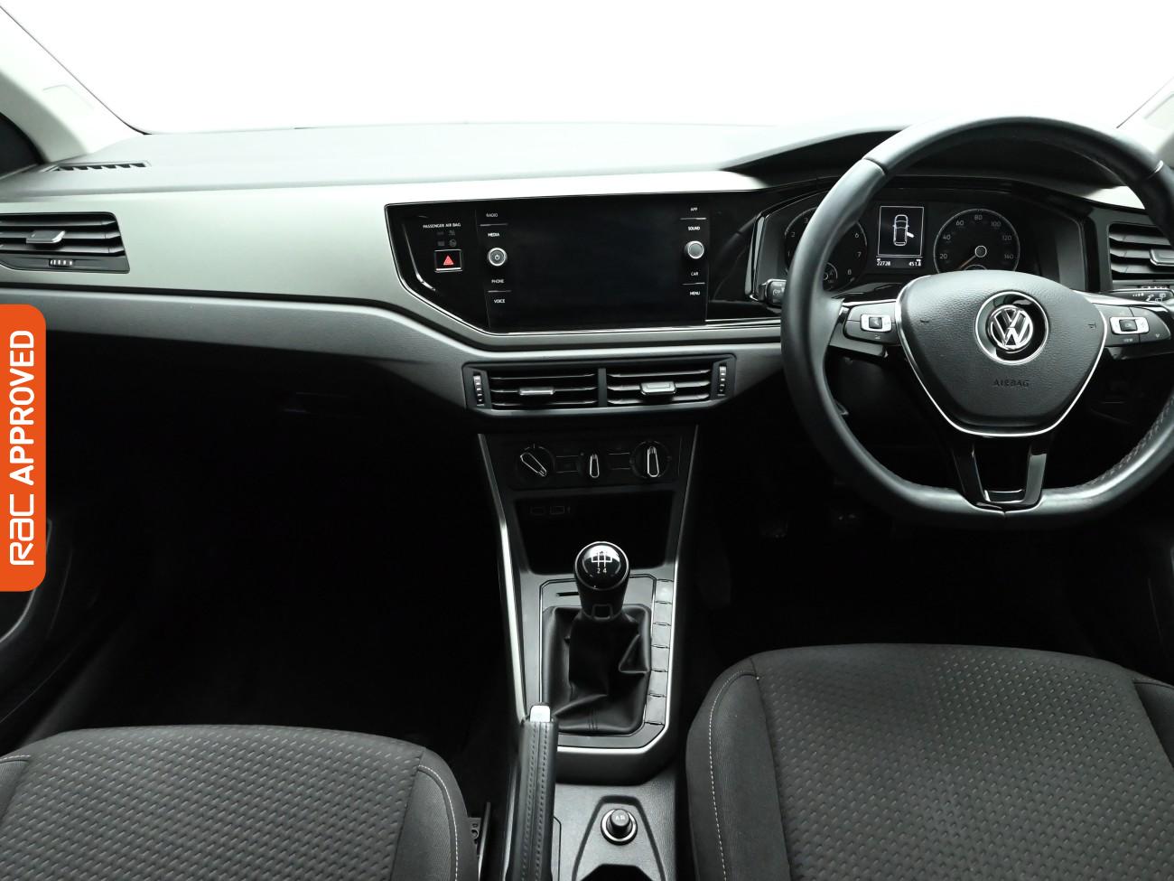 Used Volkswagen Polo 2018 for sale - 76805318: Photo 2