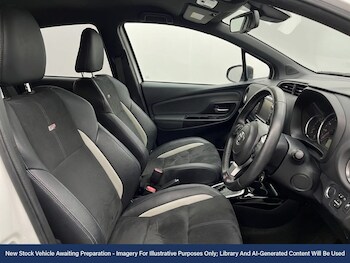 Used Toyota Yaris 2019 for sale - 77791805: Photo