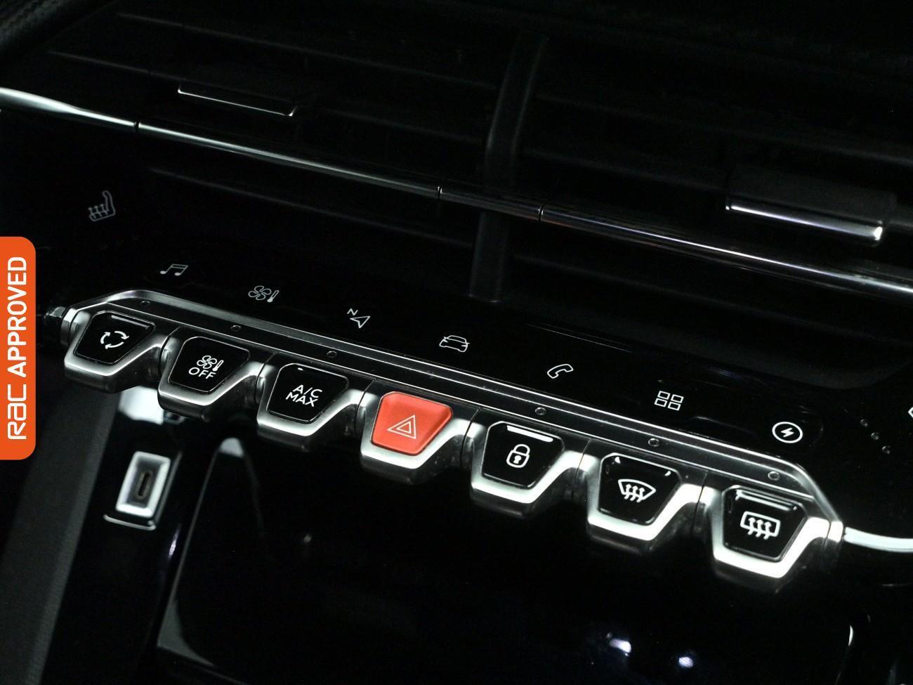 Used Peugeot E-2008 2021 for sale - 77929076: Photo 18