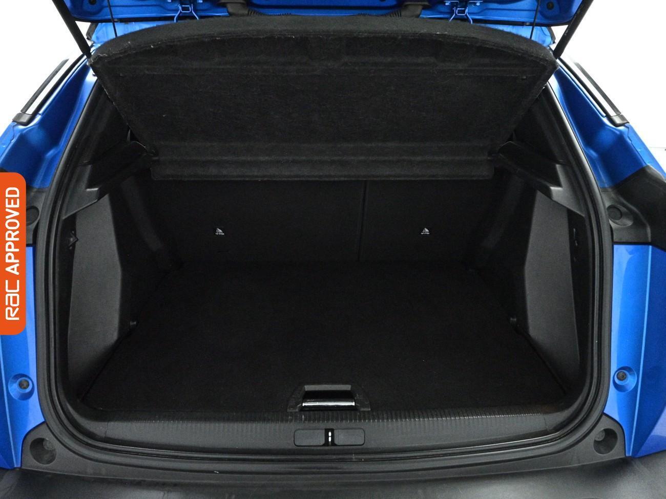 Used Peugeot E-2008 2021 for sale - 77929076: Photo 29