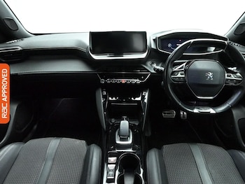 Used Peugeot E-2008 2021 for sale - 77929076: Photo