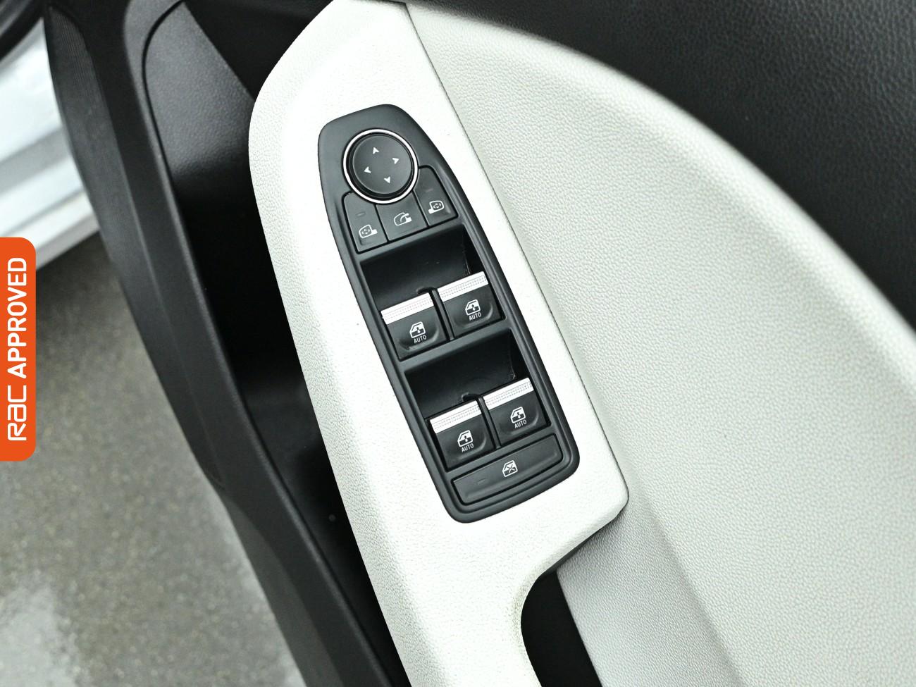 Used Renault Clio 2021 for sale - 78077363: Photo 24