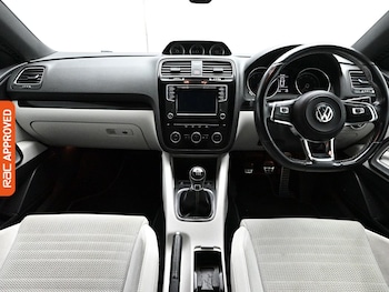 Used Volkswagen Scirocco 2016 for sale - 79371816: Photo