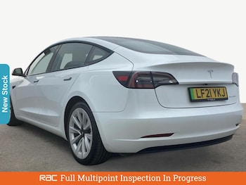 Used Tesla Model 3 2021 for sale - 75604000: Photo