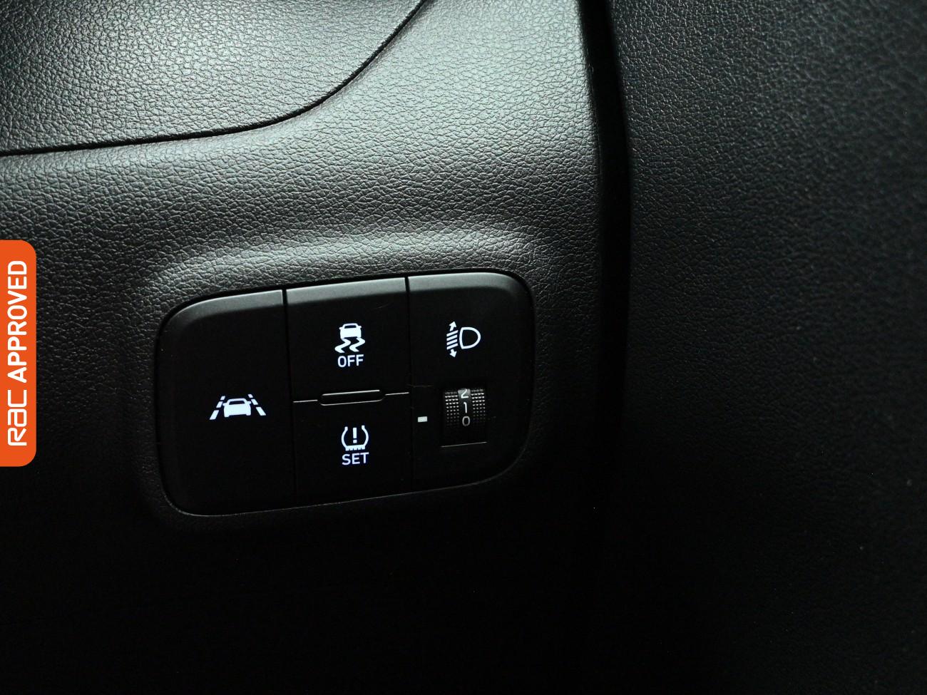 Used Hyundai i10 2020 for sale - 77812594: Photo 18