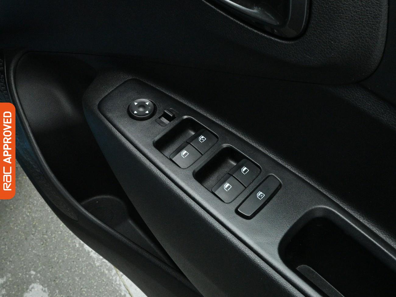 Used Hyundai i10 2020 for sale - 77812594: Photo 23