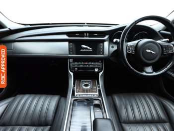 Used Jaguar XF 2017 for sale - 75156670: Photo