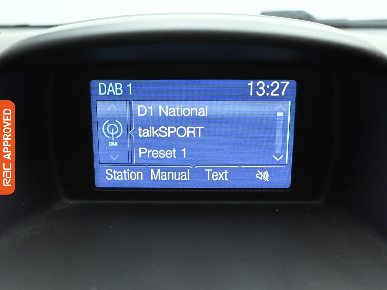 Used Ford Fiesta 2017 for sale - 77138916: Photo 21