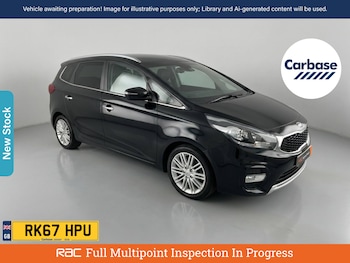 Used Kia Carens 2017 for sale - 79016912: Photo