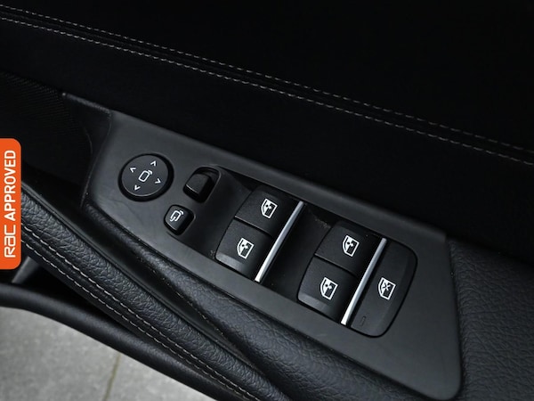 Used BMW 5 Series 2022 for sale - 76268042: Photo 30