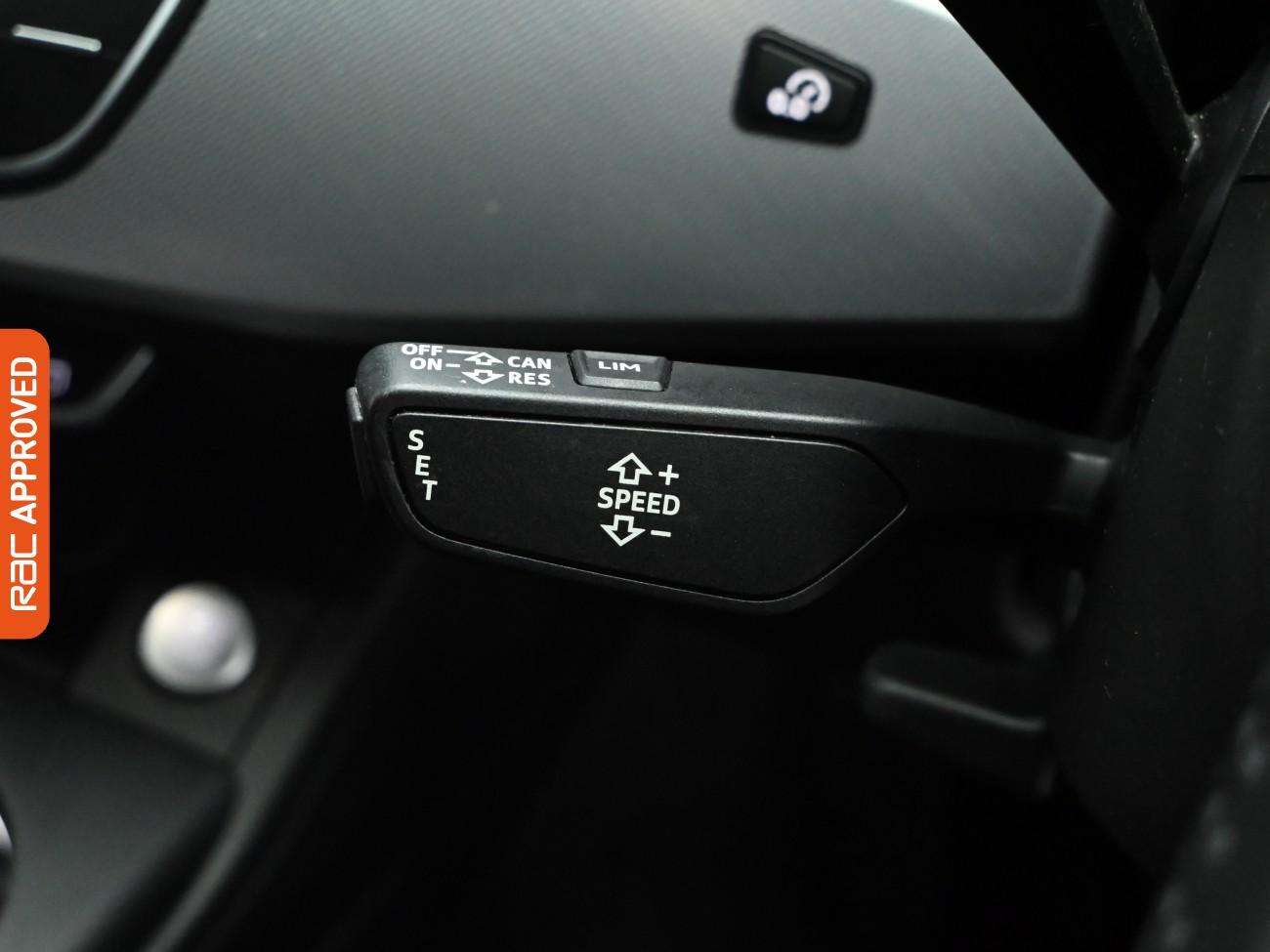 Used Audi A4 Avant 2016 for sale - 77529487: Photo 17