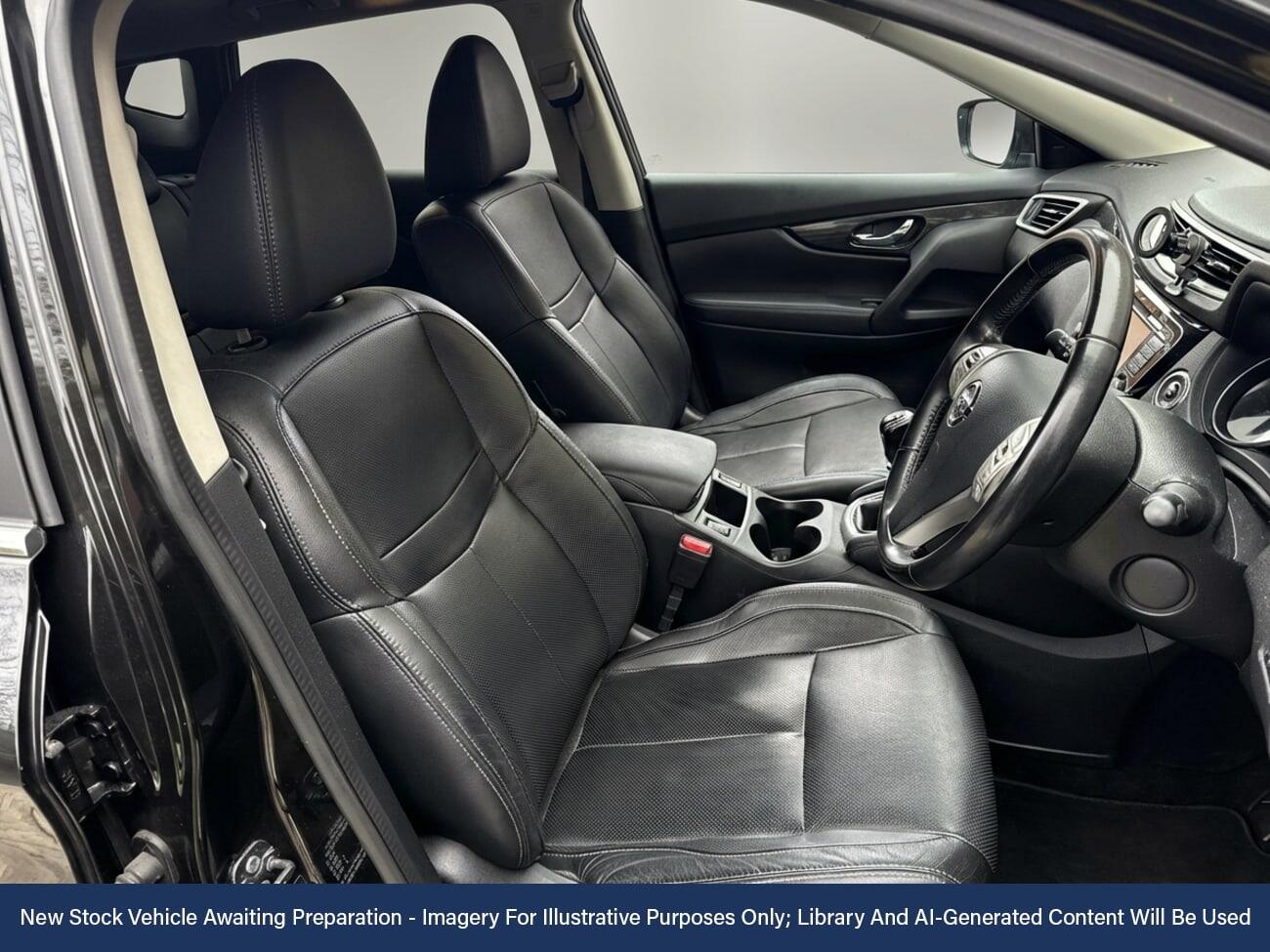 Used Nissan Qashqai 2017 for sale - 77565816: Photo 3