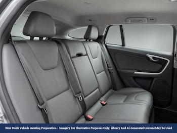 Used Volvo V60 2017 for sale - 79307026: Photo