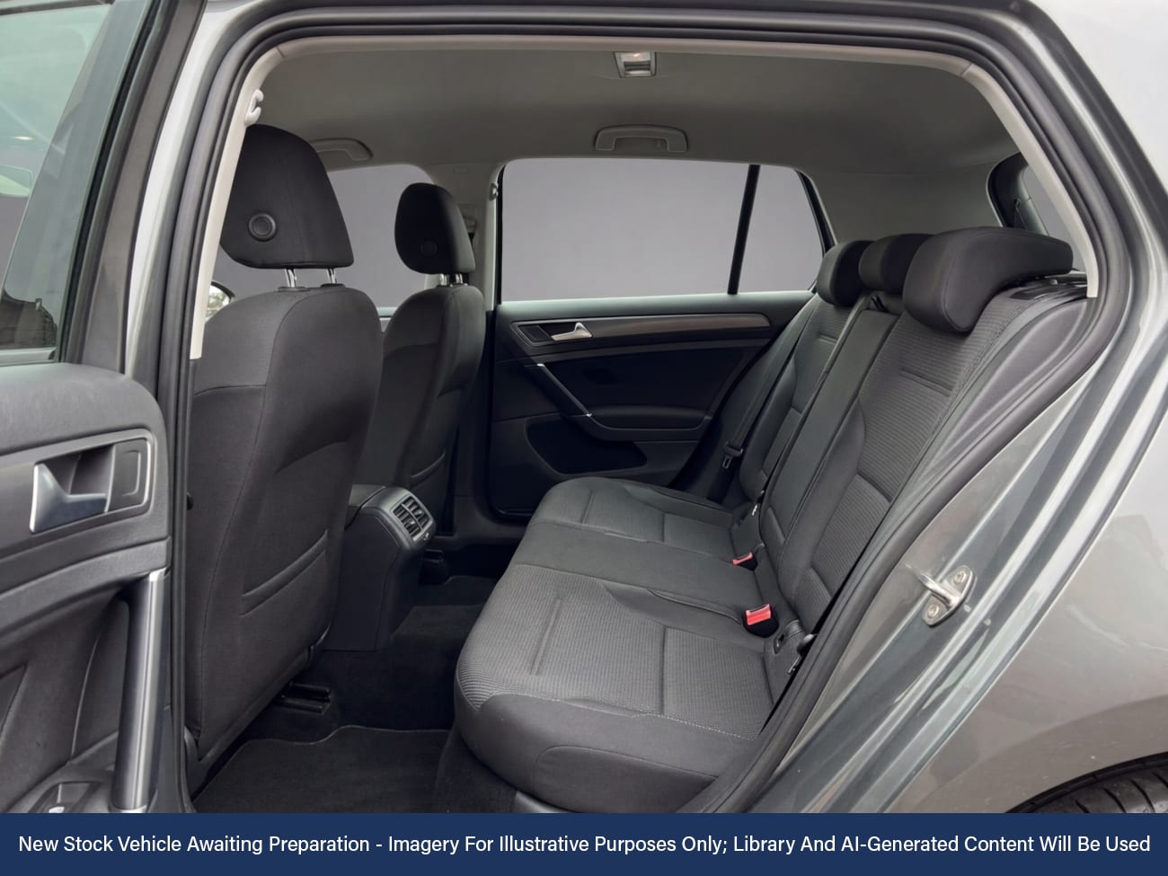 Used Volkswagen Golf 2018 for sale - 78055914: Photo 4