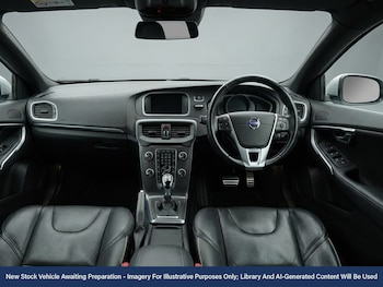 Used Volvo V40 2019 for sale - 78961272: Photo