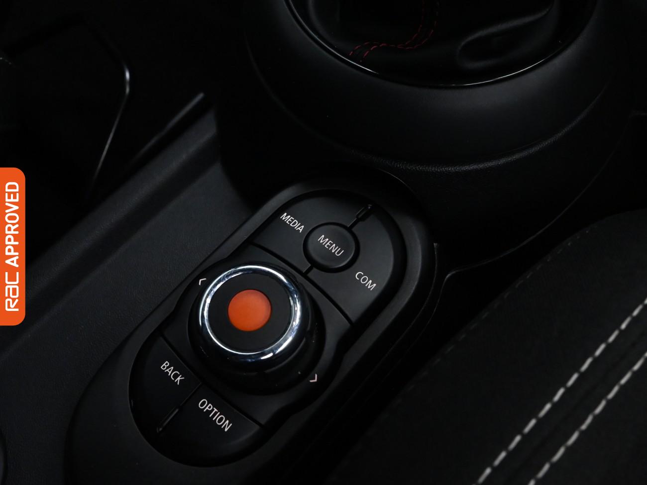 Used MINI Hatch 2021 for sale - 75994380: Photo 14