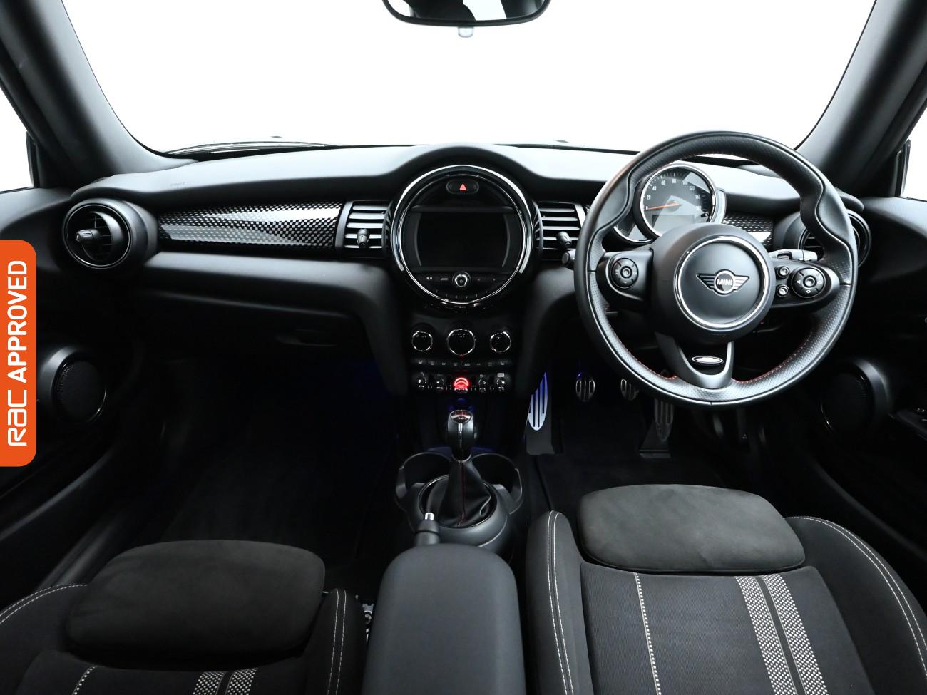 Used MINI Hatch 2021 for sale - 75994380: Photo 2