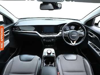 Used Kia Niro 2021 for sale - 76460974: Photo