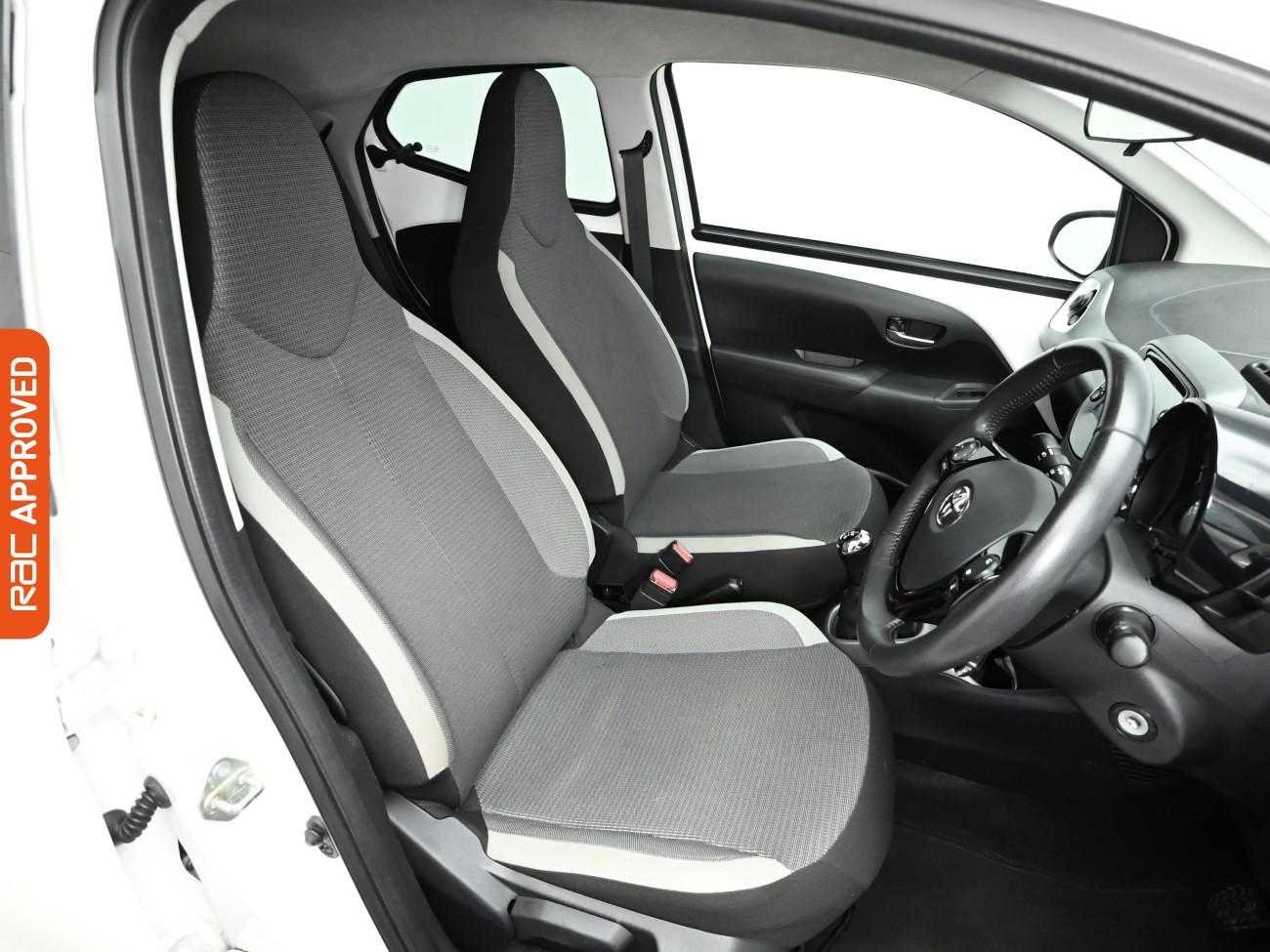 Used Toyota AYGO 2021 for sale - 77719315: Photo 12