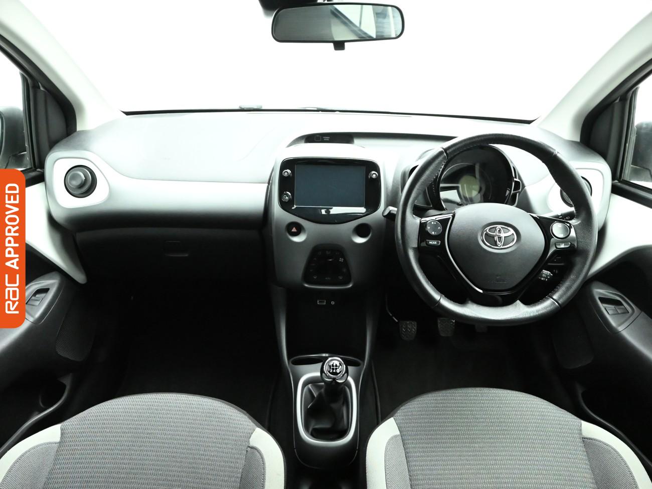 Used Toyota AYGO 2021 for sale - 77719315: Photo 2
