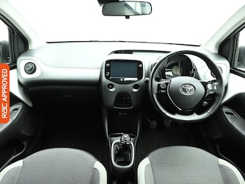 Used Toyota AYGO 2021 for sale - 77719315: Photo