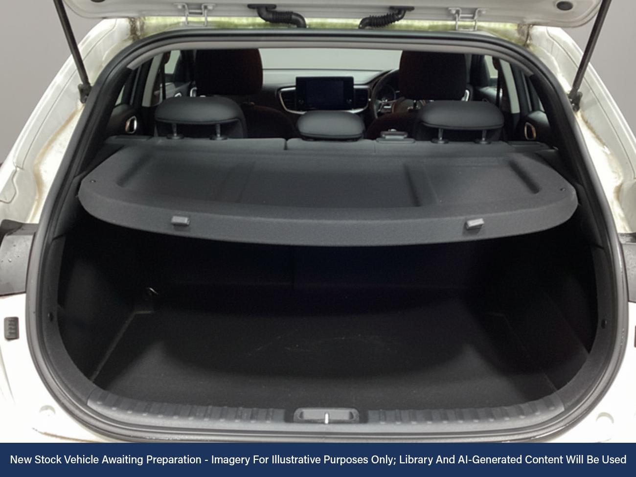 Used Kia XCeed 2022 for sale - 76697576: Photo 6