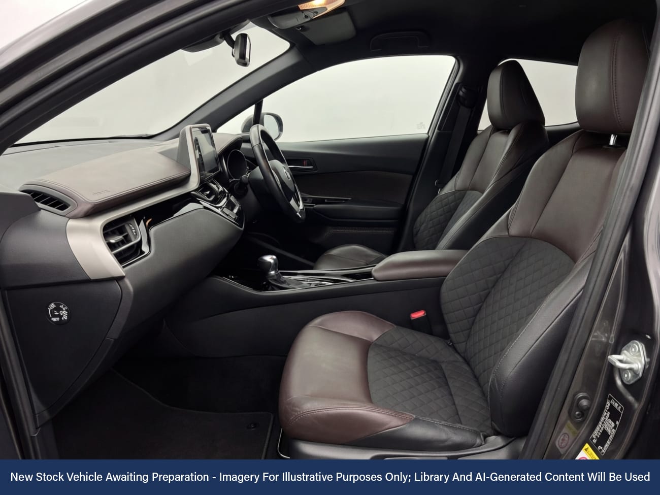 Used Toyota C-HR 2018 for sale - 78055912: Photo 3