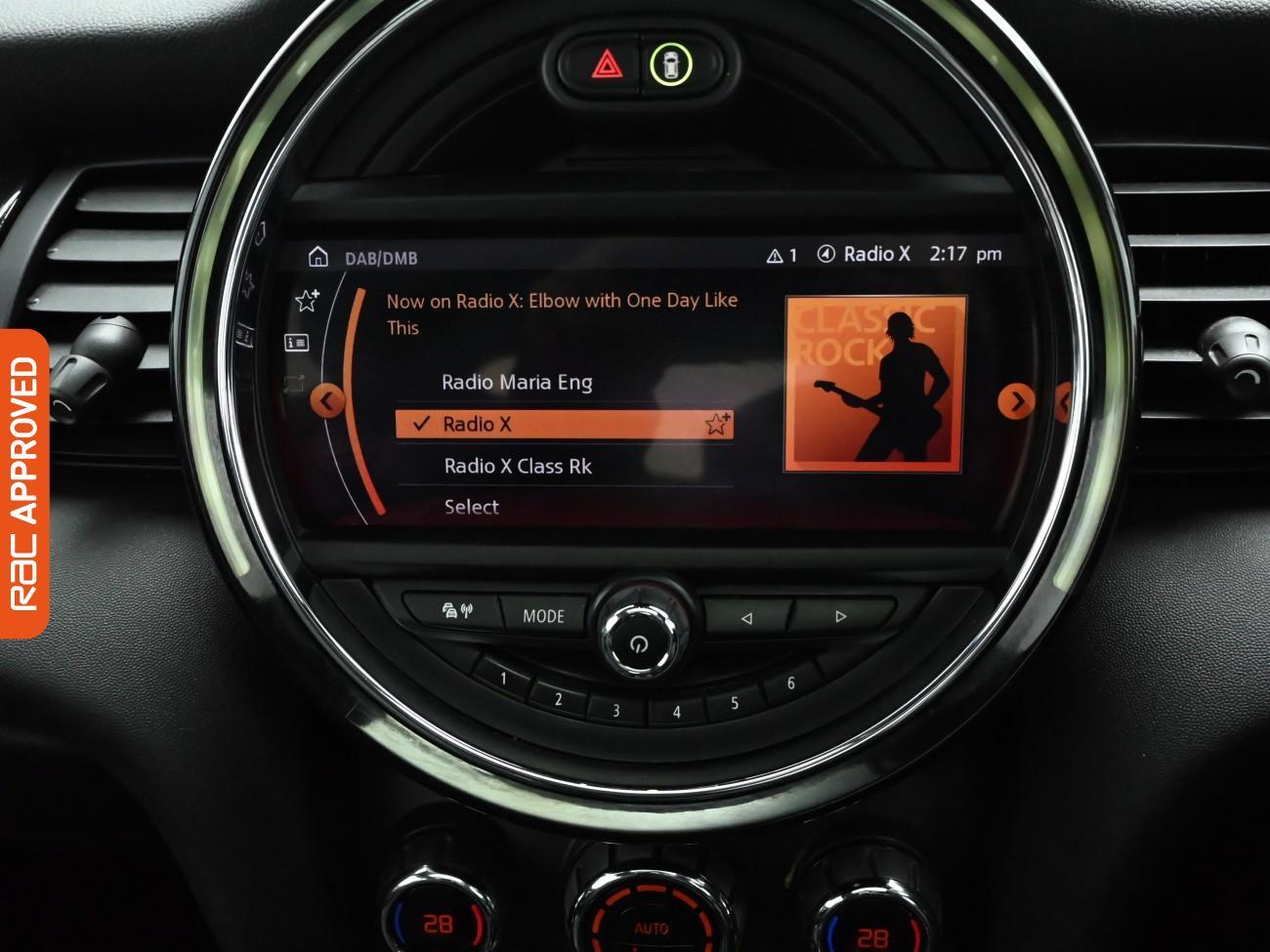 Used MINI Hatch 2021 for sale - 77240110: Photo 17